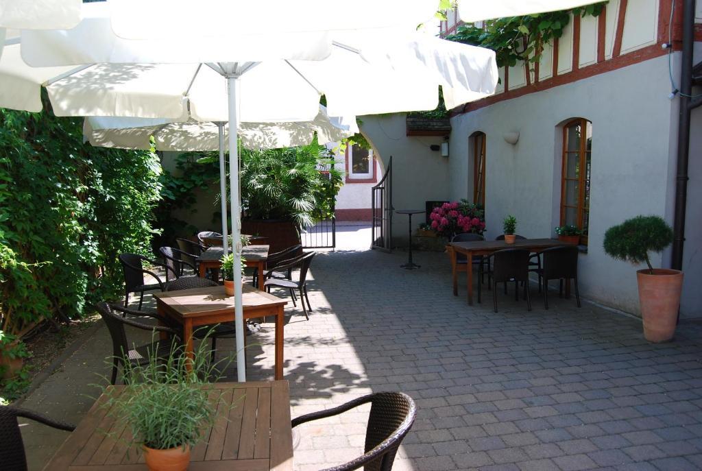 Landhotel St. Gereon Nackenheim Exterior photo