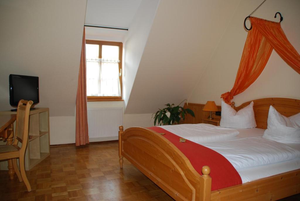 Landhotel St. Gereon Nackenheim Room photo